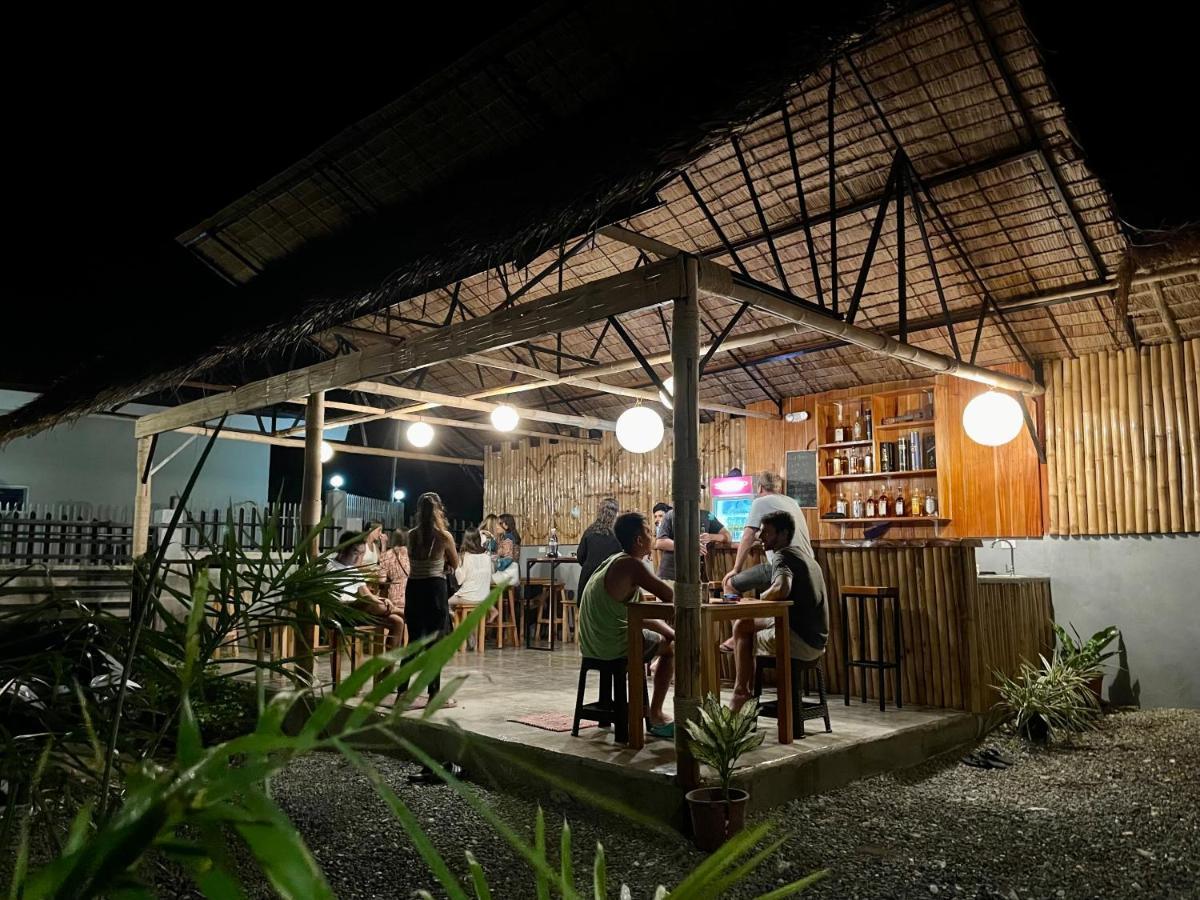 Momo Hostel Moalboal Zewnętrze zdjęcie