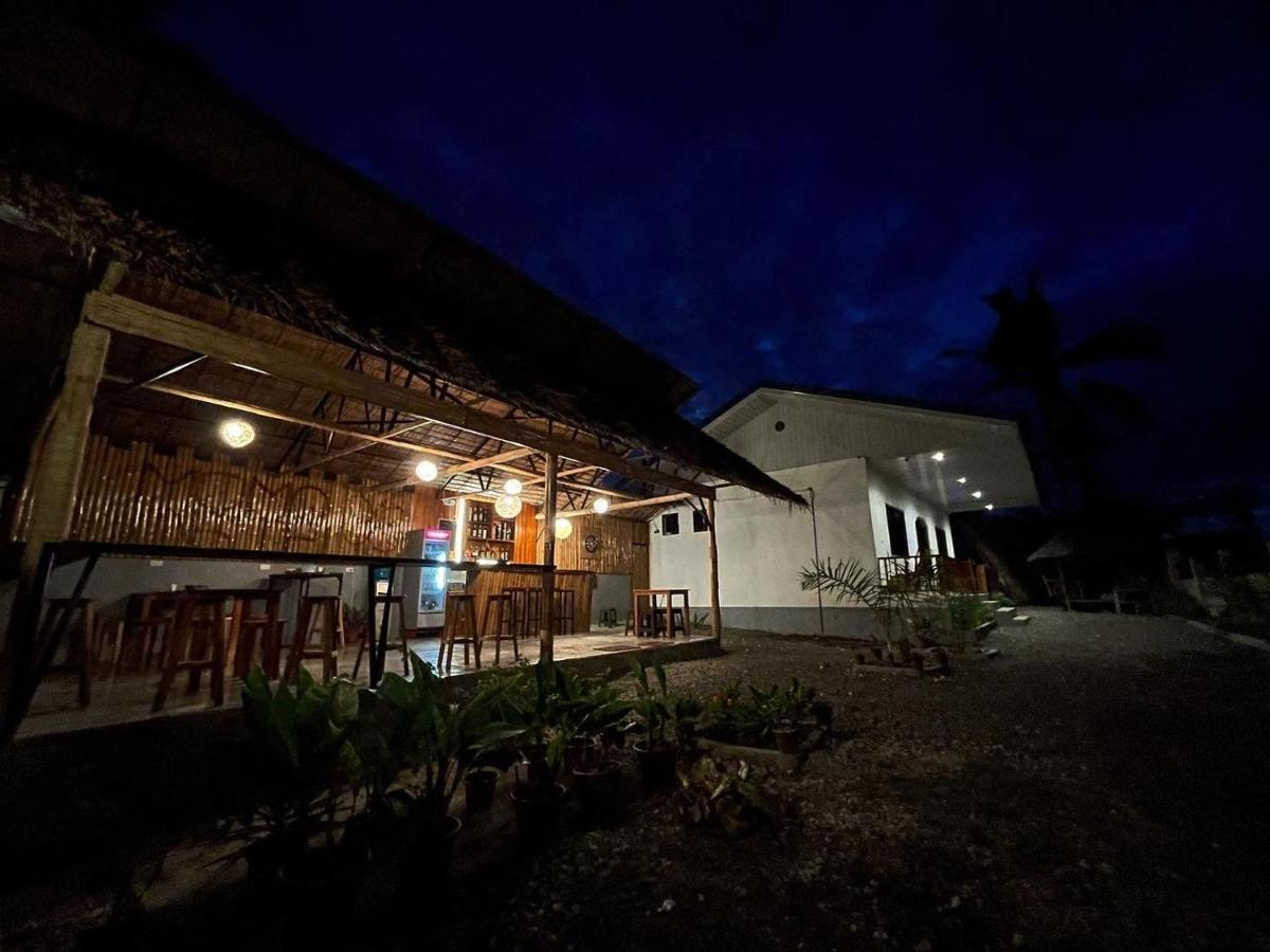 Momo Hostel Moalboal Zewnętrze zdjęcie
